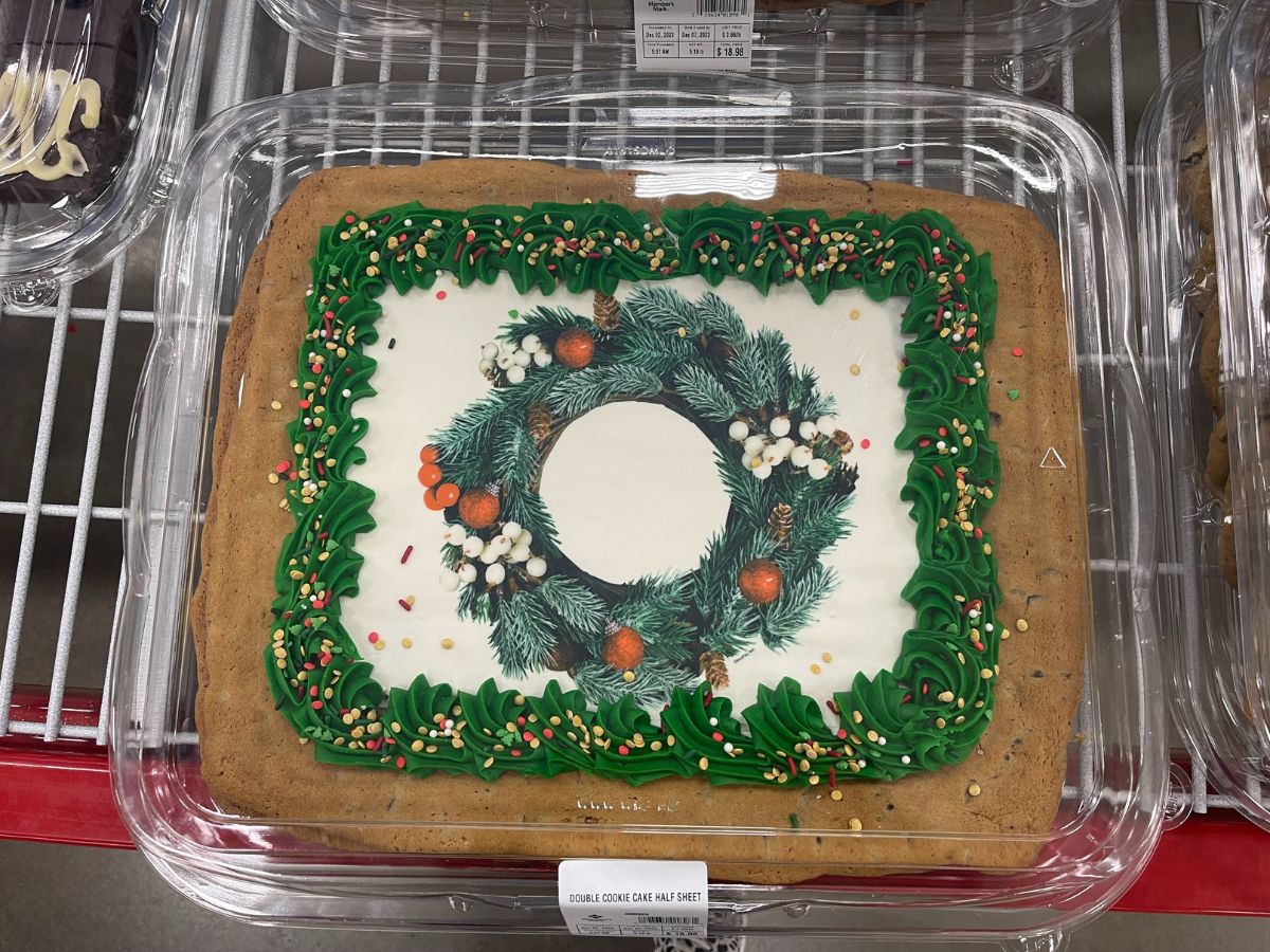 https://hip2save.com/wp-content/uploads/2023/10/Sams-Club-Bakery-Double-Cookie-Cake-Half-Sheet.jpg?fit=1200%2C900&strip=all