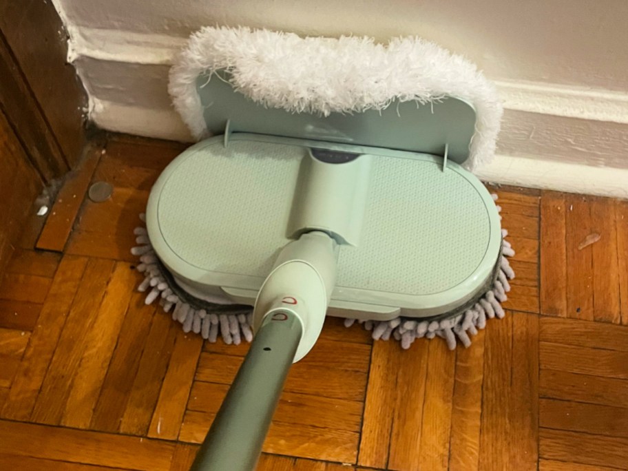 TEKO Mop with baseboard attachment