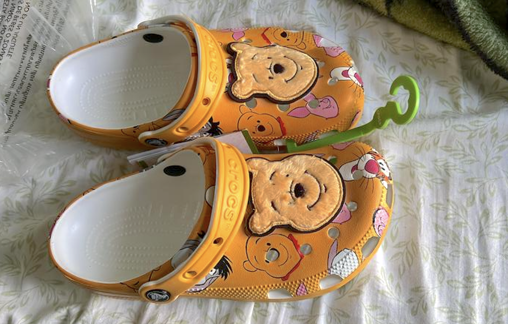 Disney winnie the pooh Crocs
