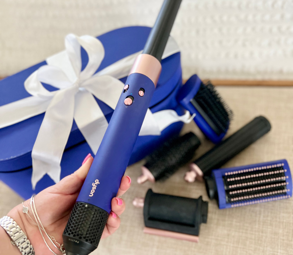 Team-Fave Dyson Origin Airwrap Multi-Styler from $374.99 Shipped ($615 Value)