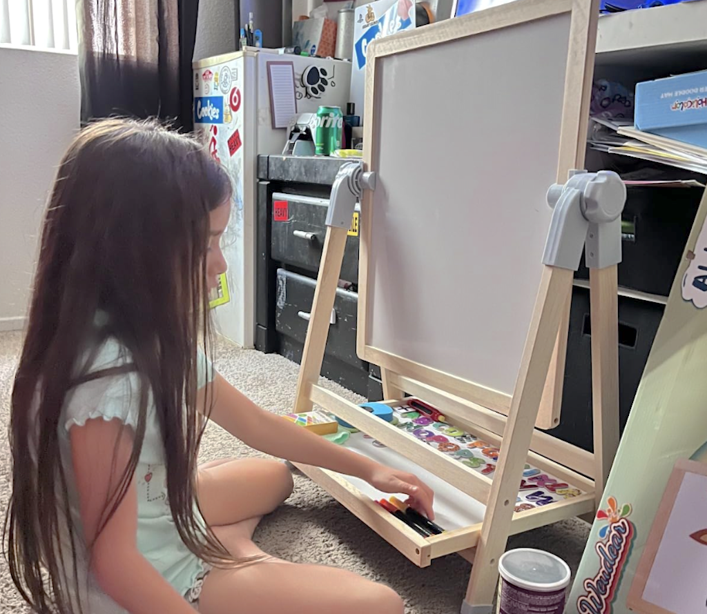 painting with easel 
