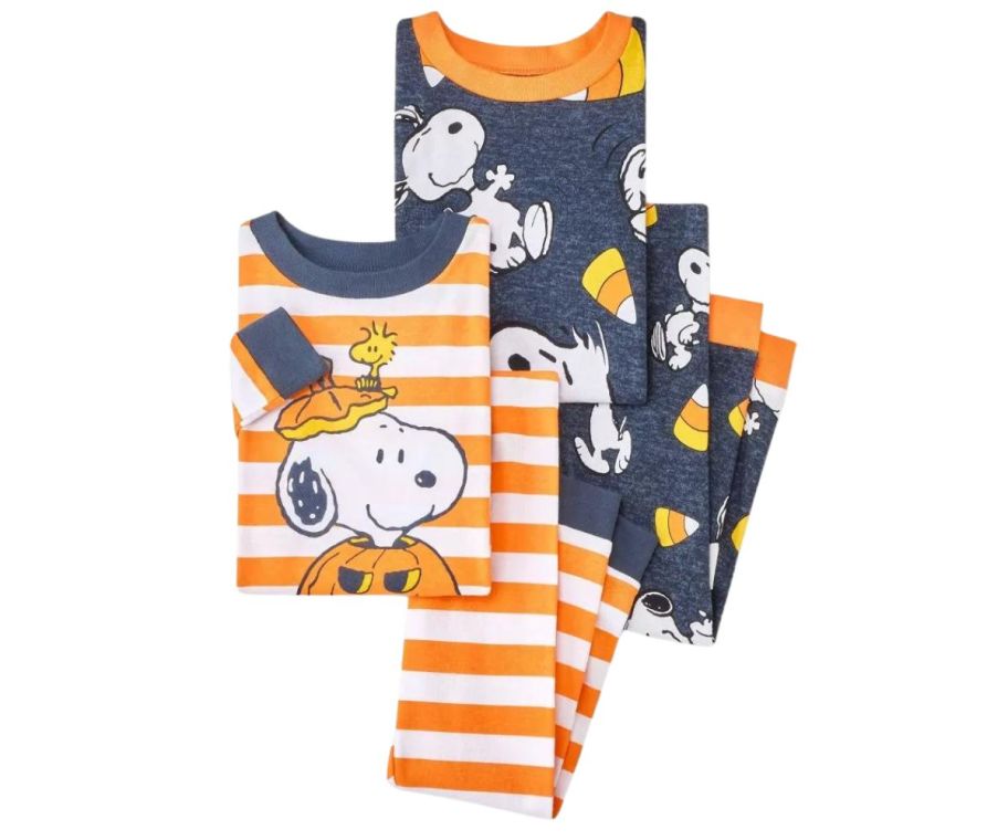 Peanuts and Snoopy Toddler 4-Piece Snug Fit Cotton Halloween Pajama Set stock photo