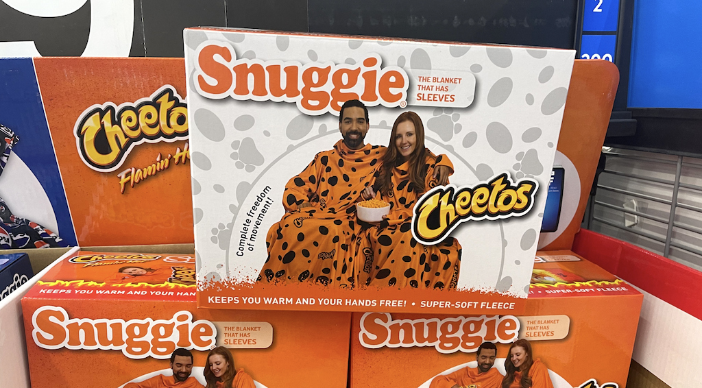 Snuggie Cheetos 