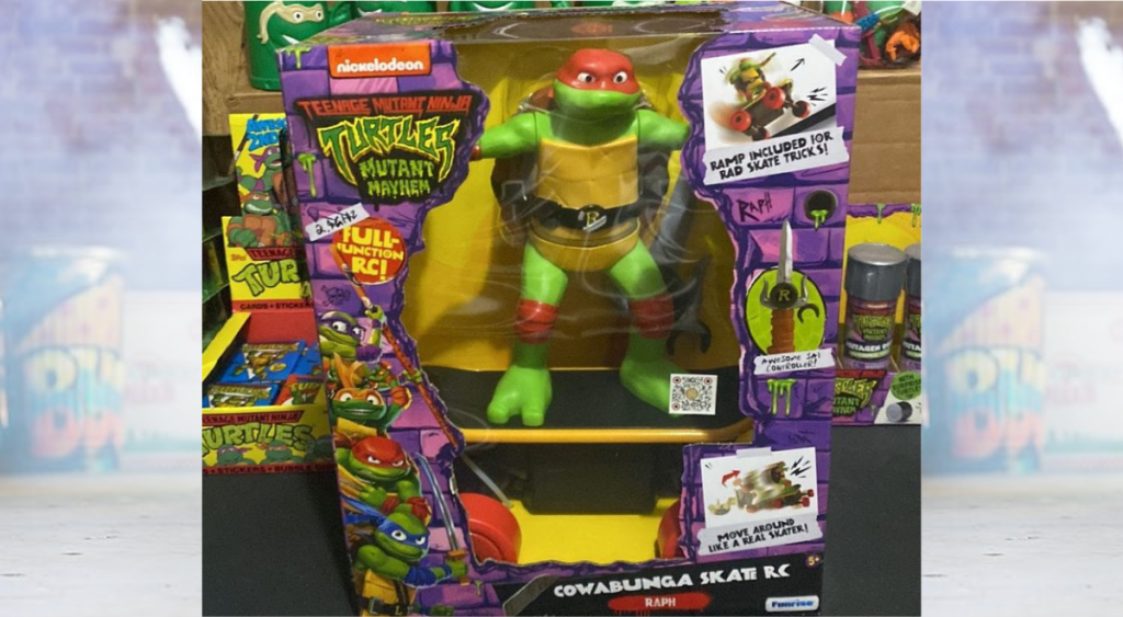 Teenage Mutant Ninja Turtle Remote Control Raphael and Skateboard Toy