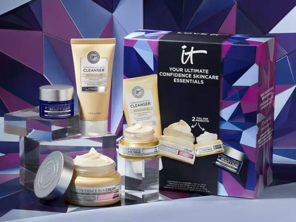 IT Cosmetics Your Ultimate Confidence Essentials Skincare Gift Set
