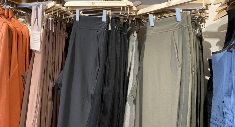 EXTRA 25% Off Athleta Joggers | Prices from $29.98 (Regularly $108)
