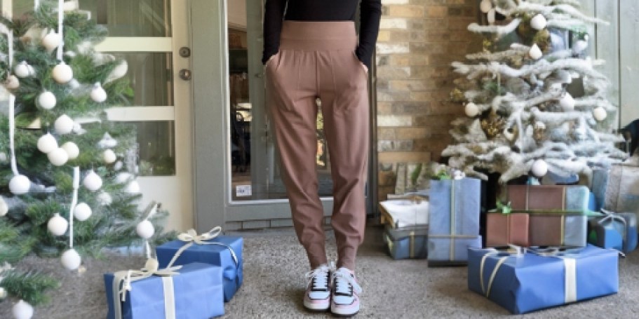 SO HOT! We’re Giving Away 55 Pairs of $98 Athleta Venice Joggers for Day 8 of Our Christmas Giveaway!