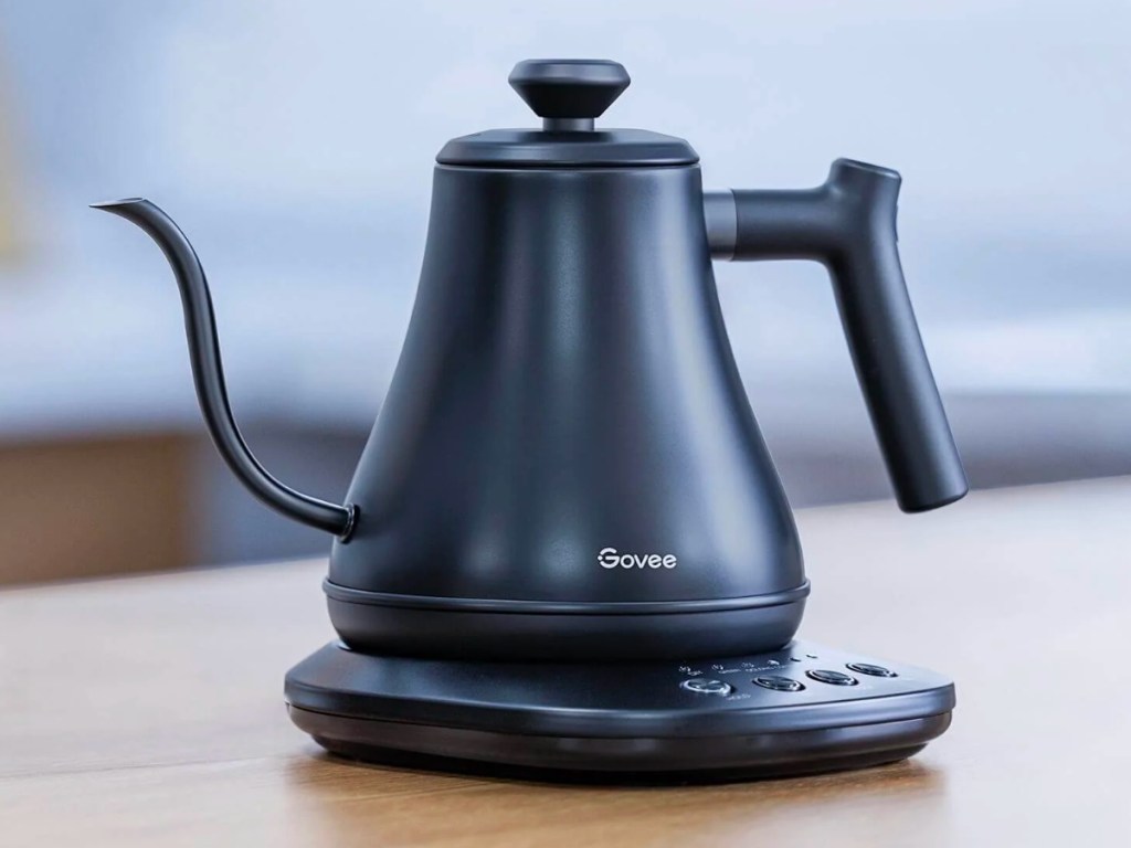 How to Use an Electric Kettle the Smart Way