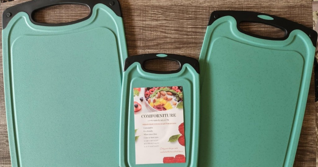 Wheat Straw Cutting Boards 3 pack in green color