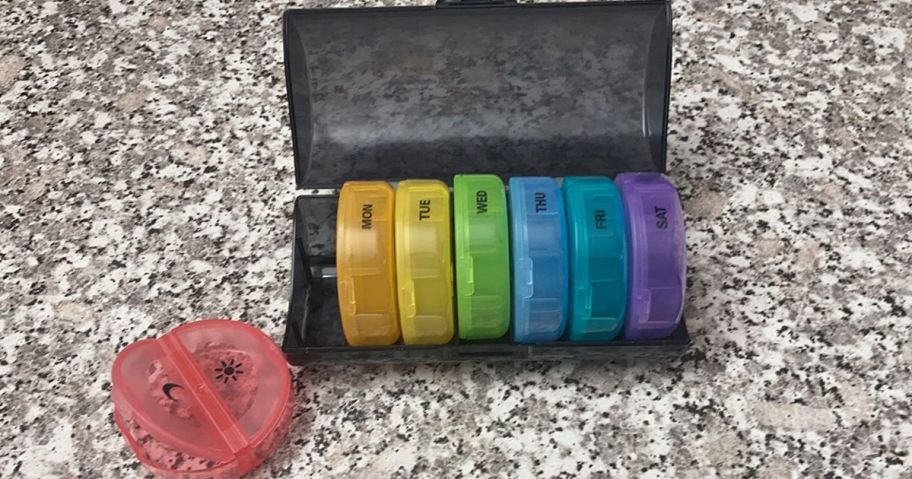 Sukous Weekly Pill Organizer with Morning & Night Sections & Case