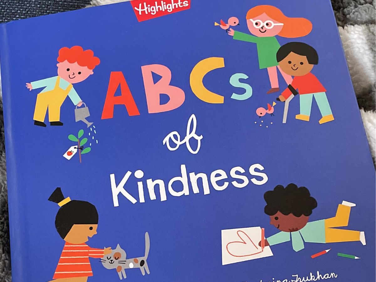 Highlighst Kindness Book