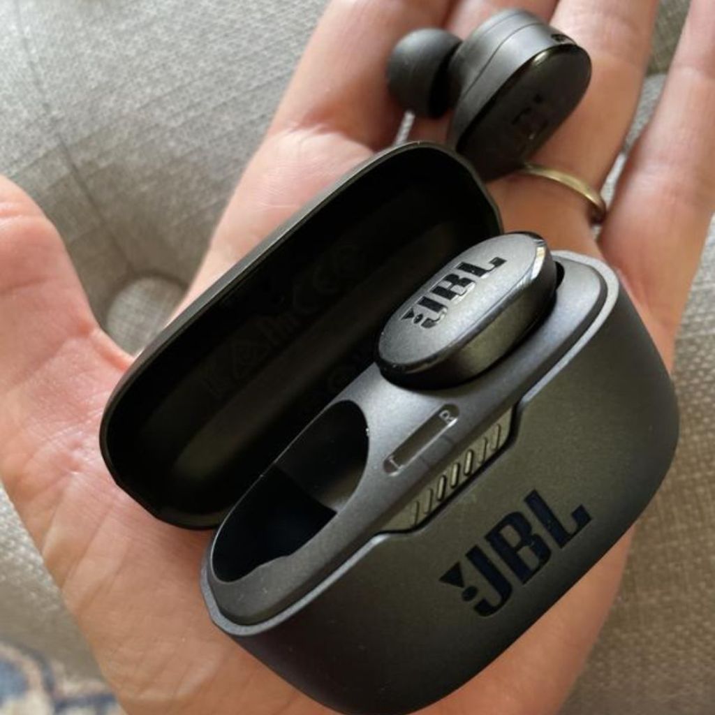 JBL Tune Anc TWS Wireless Noise Cancelling Earbuds