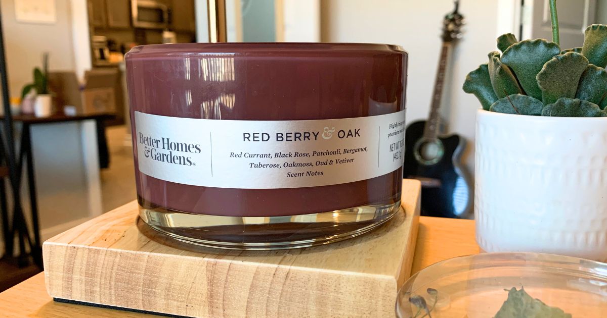 Better Homes & Gardens 3-Wick Candle in Red Berry & Oak 