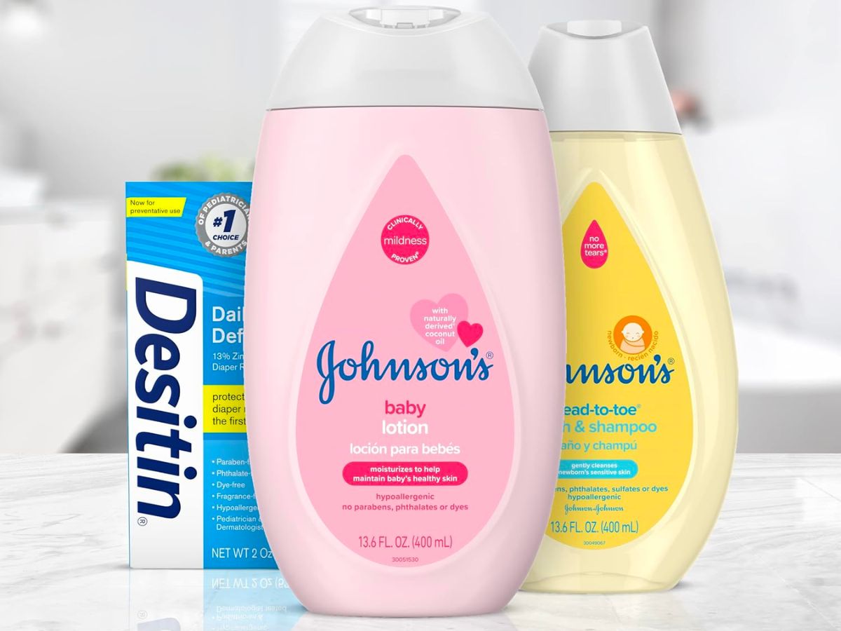 JOHNSON'S First Touch Gift Set, Baby Bath, Skin - Hair Essentials 5 Item Set  | eBay
