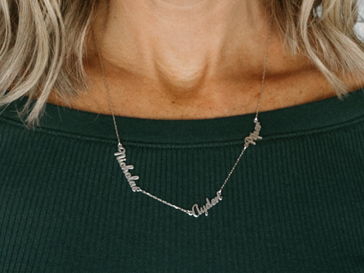 Get 30% Off Personalized Name Necklace + Free Shipping (Thoughtful Christmas Gift)