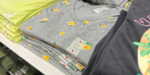 Two Days ONLY: Old Navy Women’s & Kids Tees Just $5 or Less!