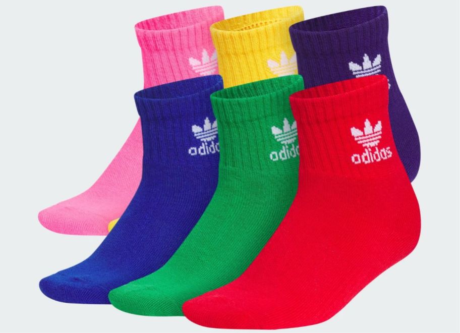 kids althetic quarter socks in red, green, purple, yellow, pink and black
