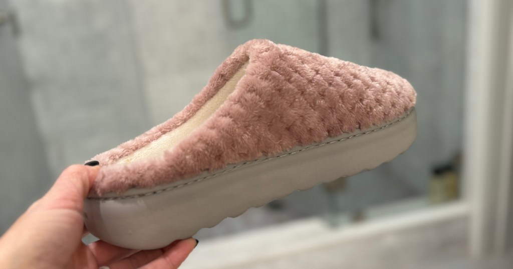 Pillow Warm Slippers with Outdoor Soles