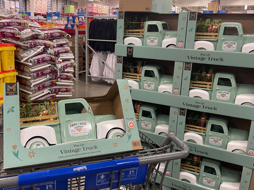 Pre-Lit Spring Vintage Trucks Have Arrived at Sam's Club | Hip2Save
