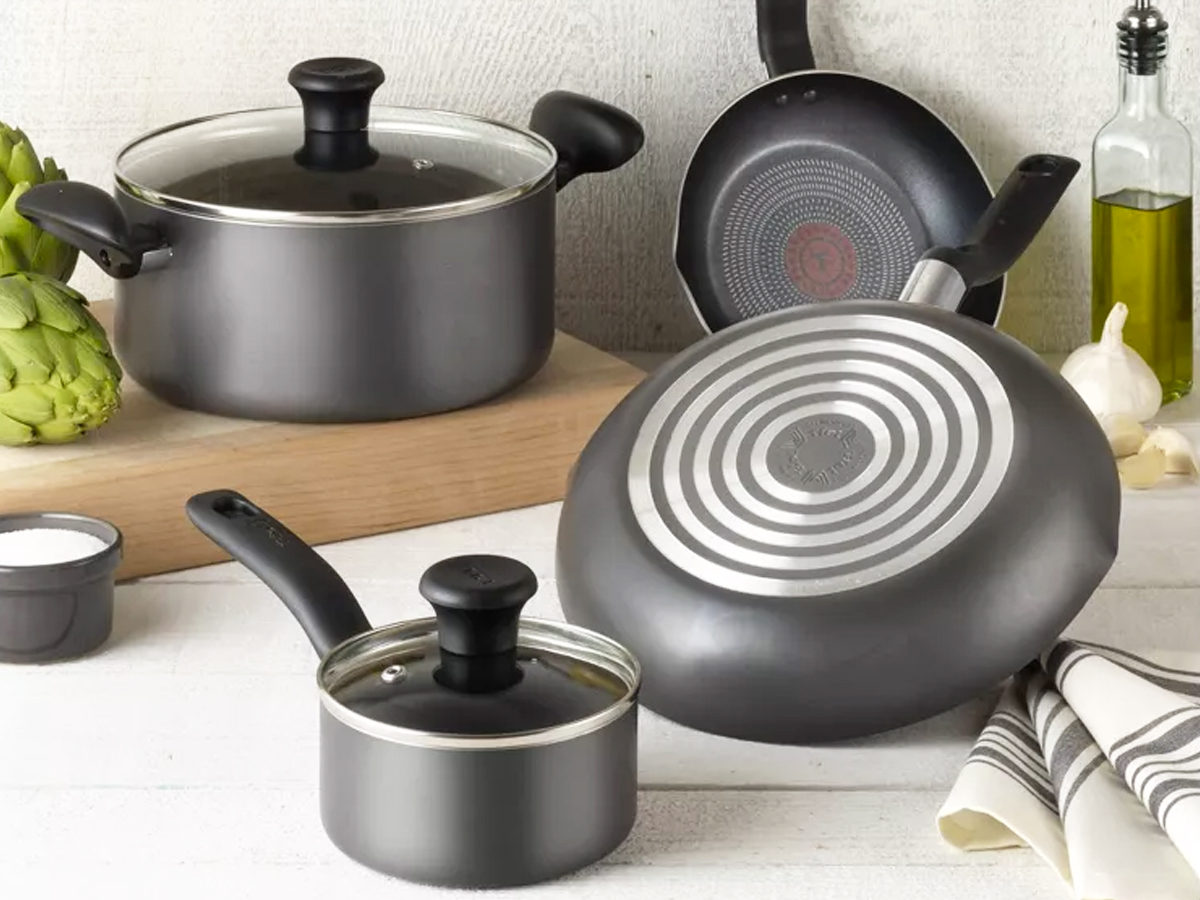 black cookware set on kitchen counter