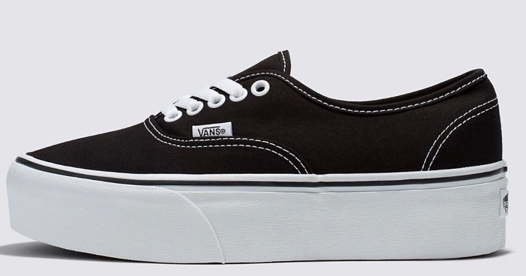 Vans-Shoes-10 خصم يصل إلى 60% على أحذية Vans + شحن مجاني |  الأنماط فقط 17.97 دولارًا!