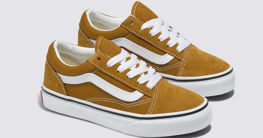 Vans-Shoes-9 خصم يصل إلى 60% على أحذية Vans + شحن مجاني |  الأنماط فقط 17.97 دولارًا!