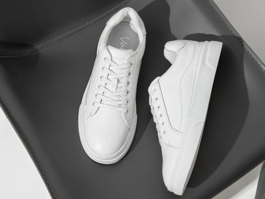 Vostey Men's Fashion Sneakers in white