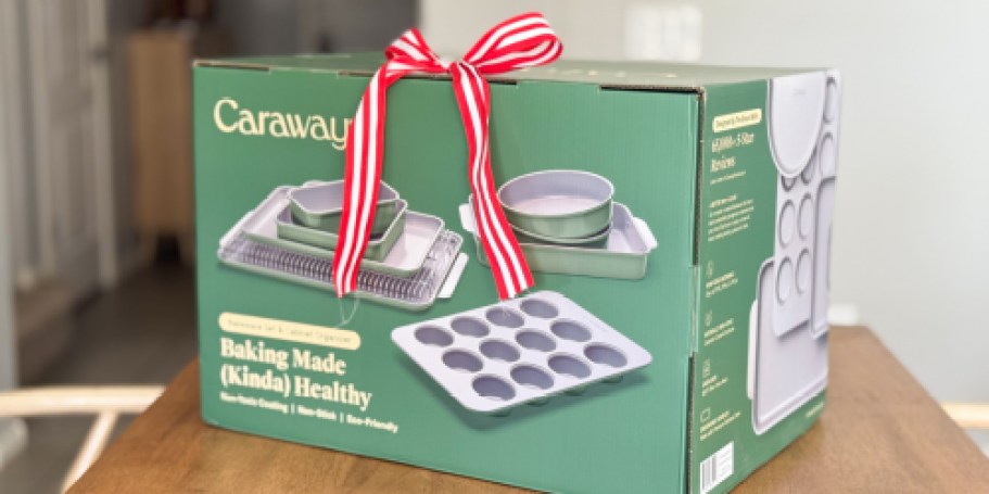 Upgrade Your Holiday Baking w/ Non-Toxic Bakeware During Caraway’s Biggest Sale of the Year