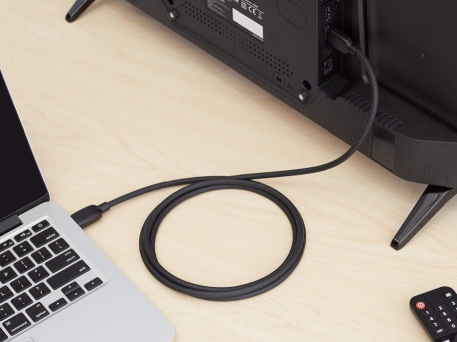 laptop charging with HDMI cable to other laptop