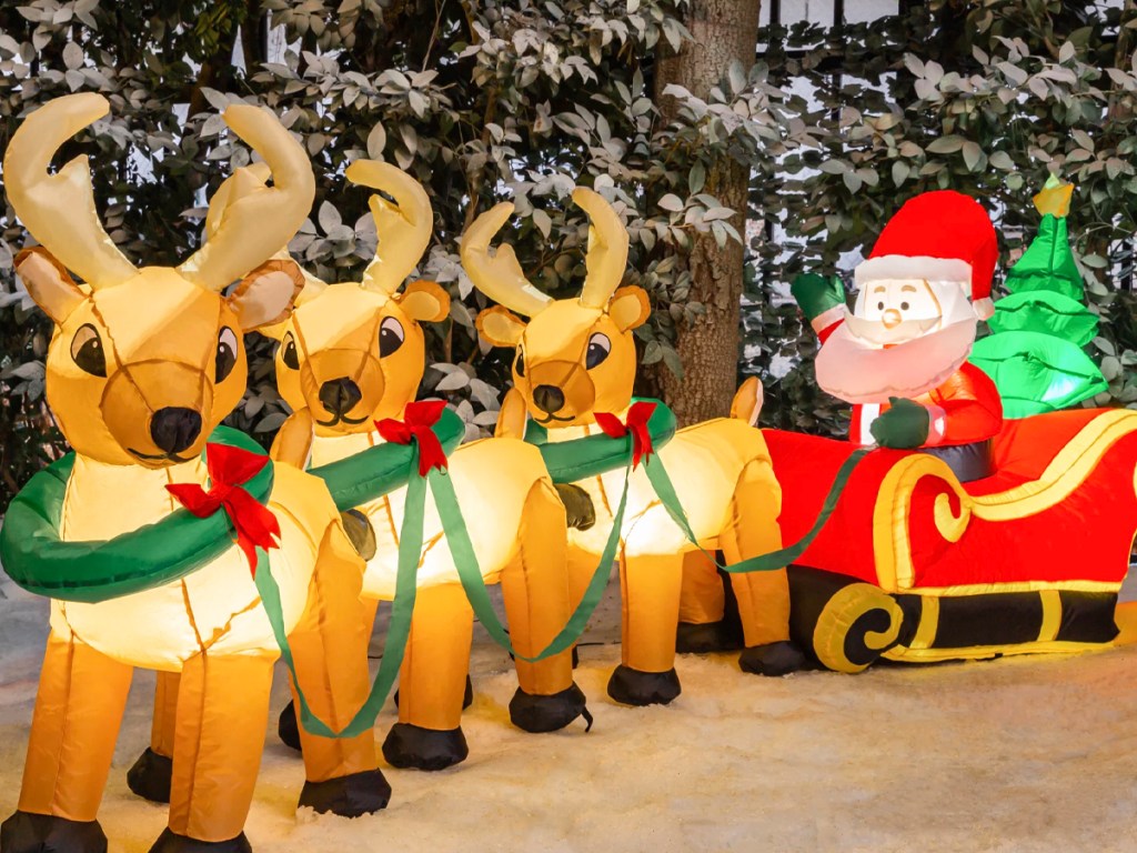 santa and reindeer inflatable blown up
