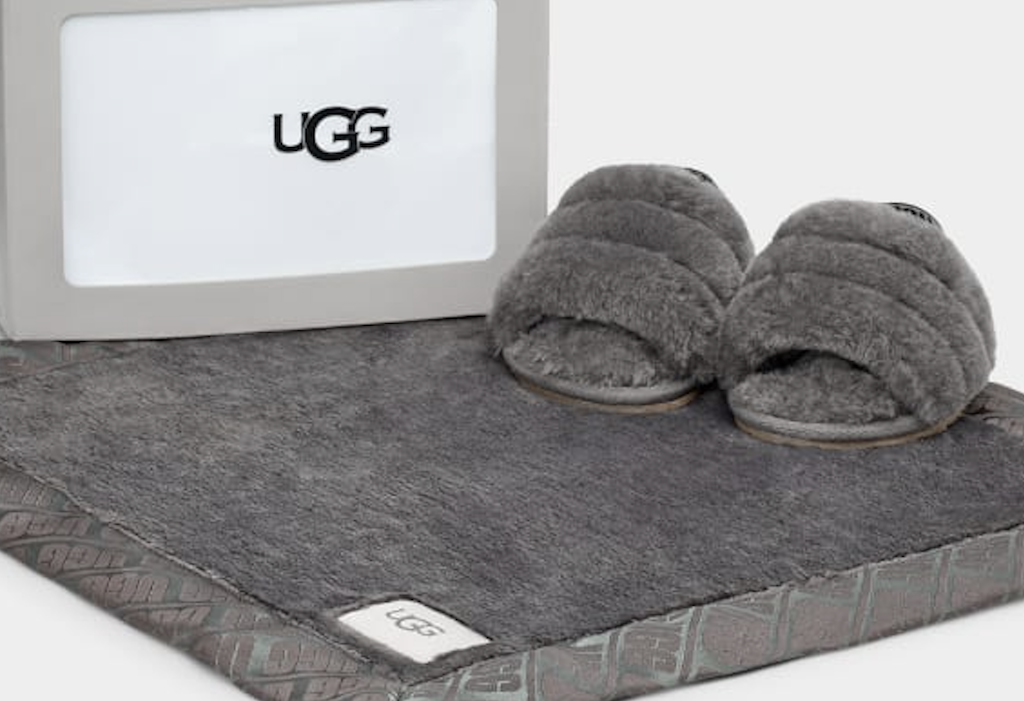 Gray on sale ugg blanket