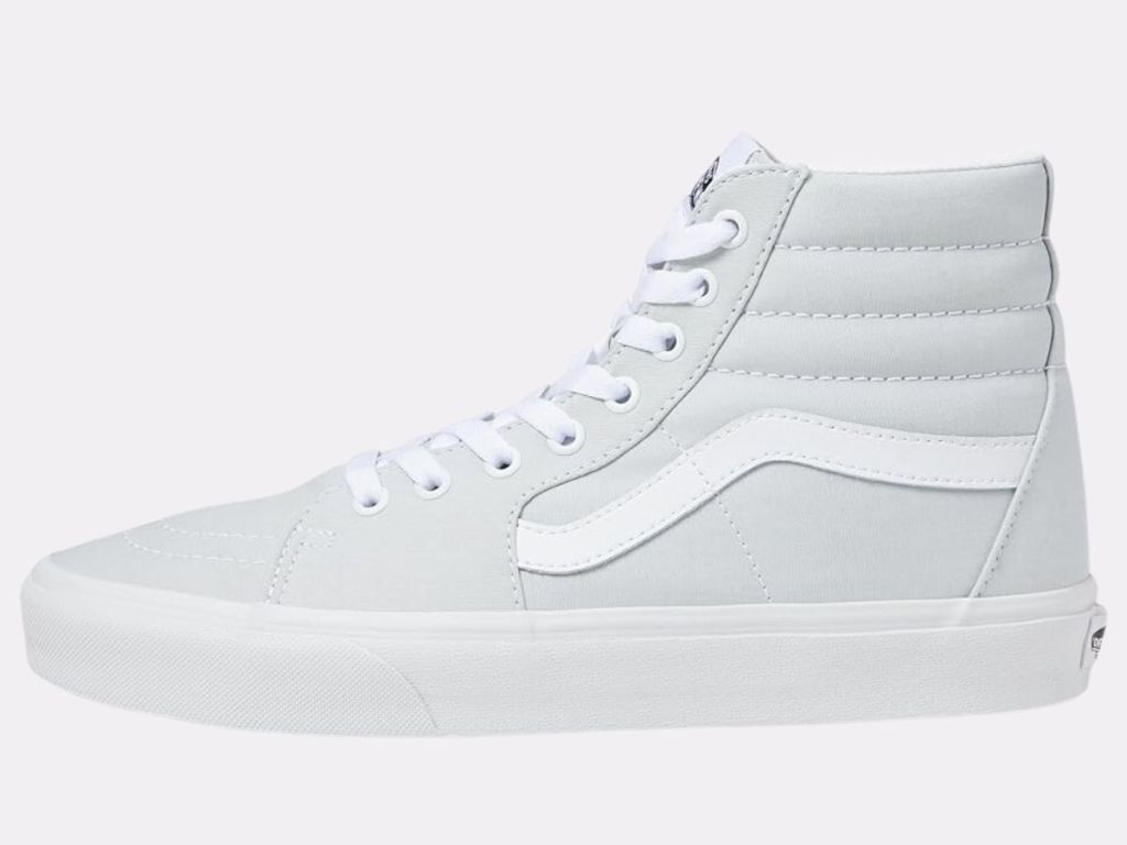 Vans Vans Unisex Sk8-hi shoe in White 