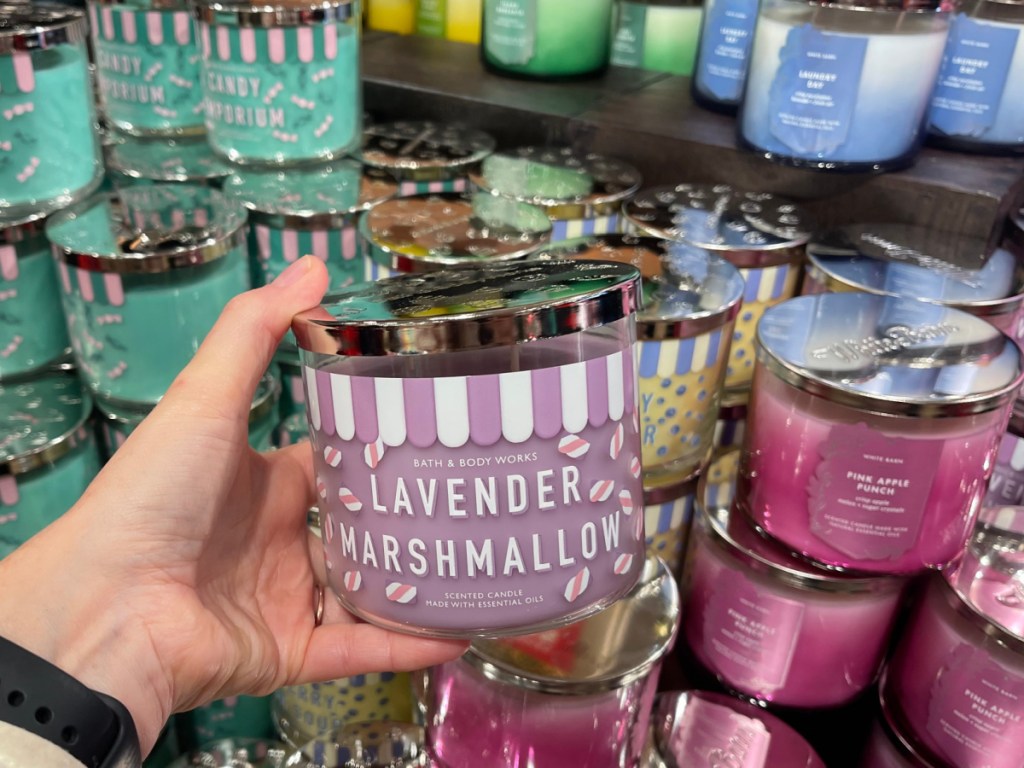 Bath & Body Works Lavender Marshmallow Candle
