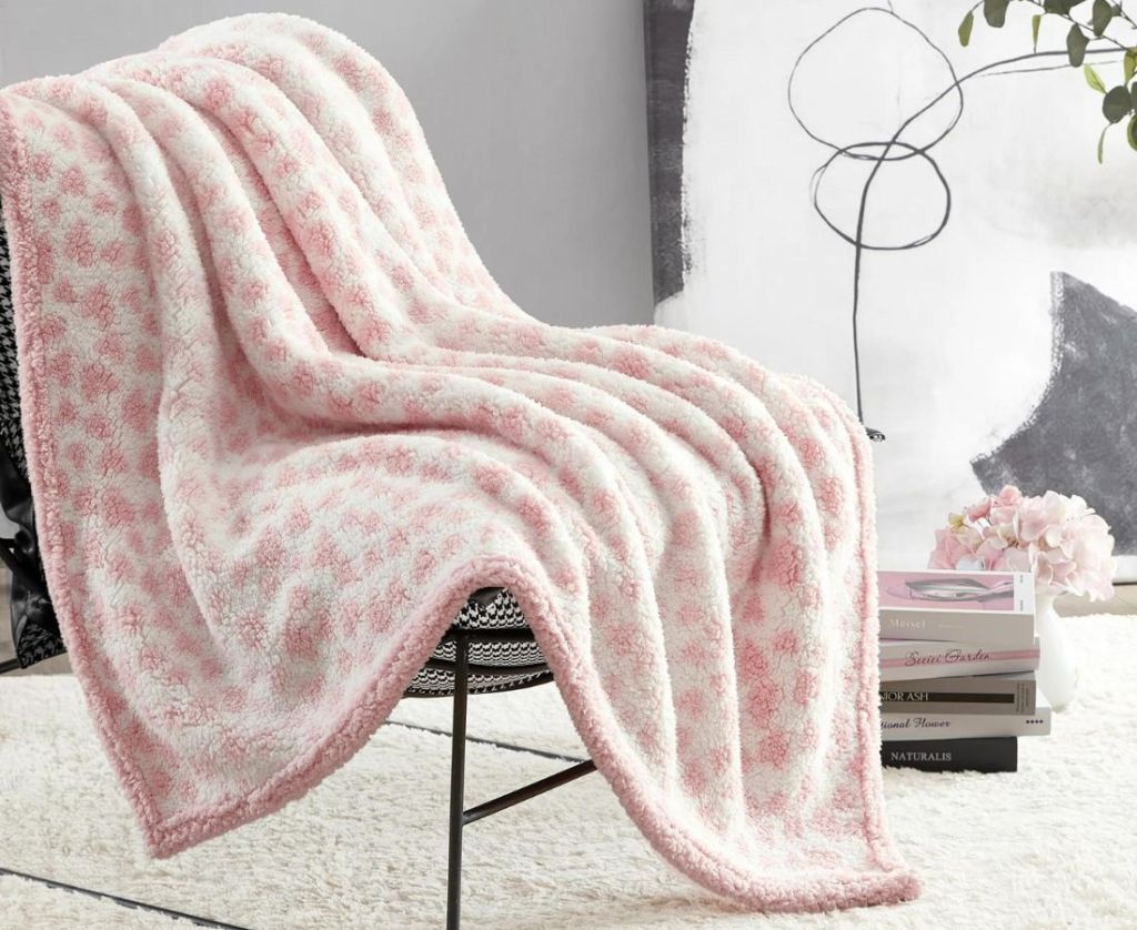 Betsey Johnson Ombre In The Hearts Pink Sherpa Throw Blanket