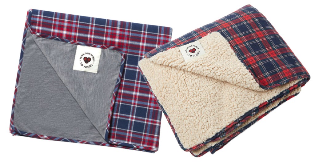 2 Dearfoam Holiday blankets with sherpa and summer lining