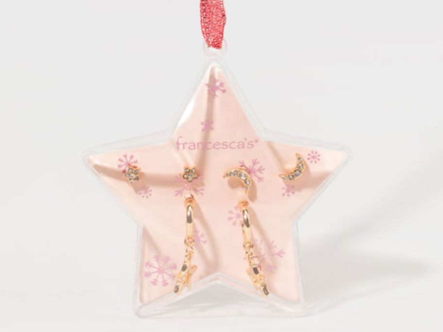 A Francesca's Star Ornament Earring Set