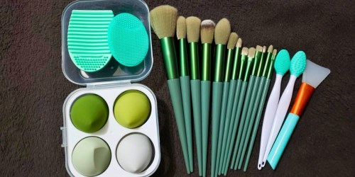 HUGE Amazon Makeup Brush Set w/ Beauty Blenders, Lip Brushes, & More ONLY $8.99