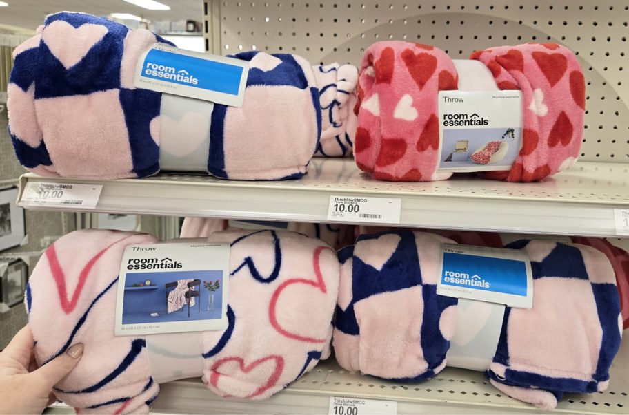 valentines day throw blankets on store shelf