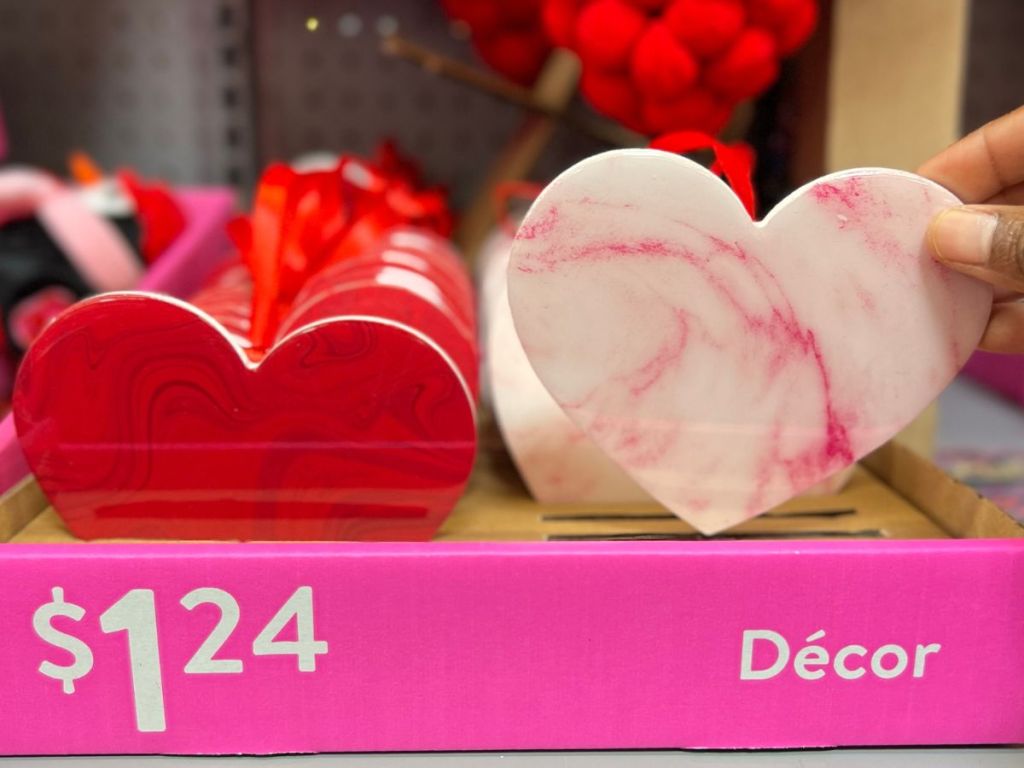 https://hip2save.com/wp-content/uploads/2023/12/Walmart-Valentines-Day-Decor-2024-6.jpg?resize=1024%2C768&strip=all