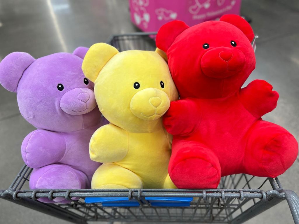 Way to Celebrate Gummy Plush Bears in a cart