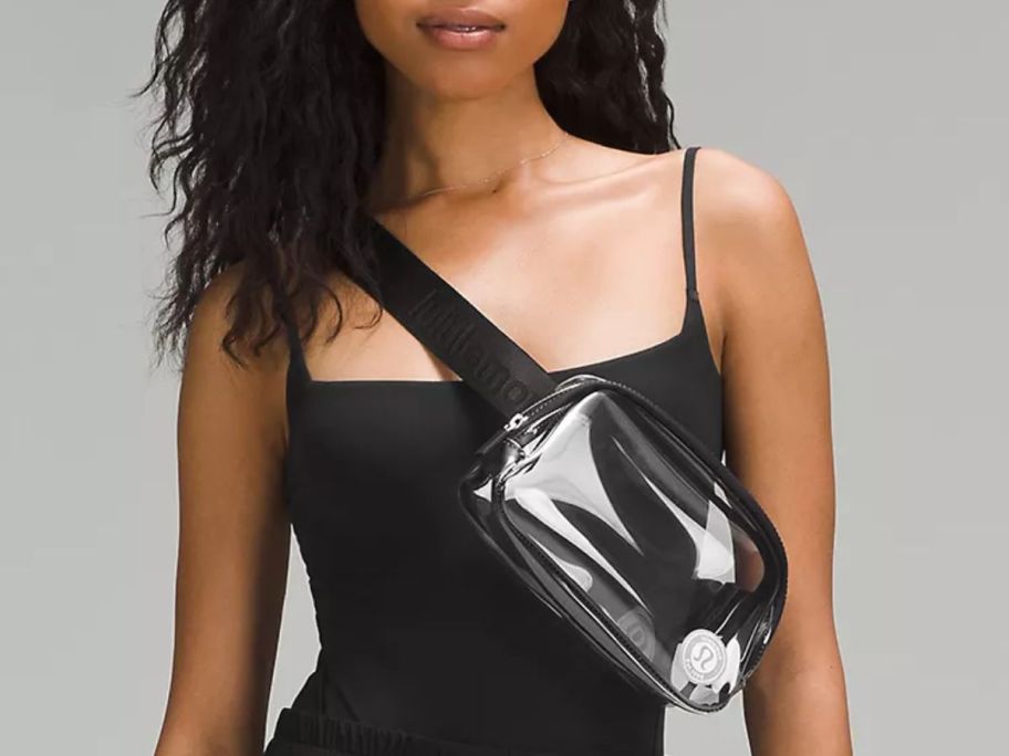 woman wearing a lululemon clear belt bag