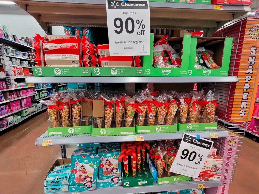 90% off Christmas Clearance at Walmart 