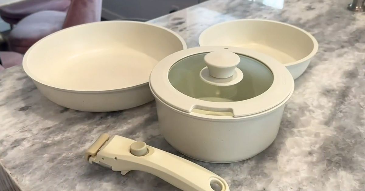 Up to 70% Off Carote Cookware on Walmart.com | 5-Piece Set w/ Removable Handle Only $29.99!