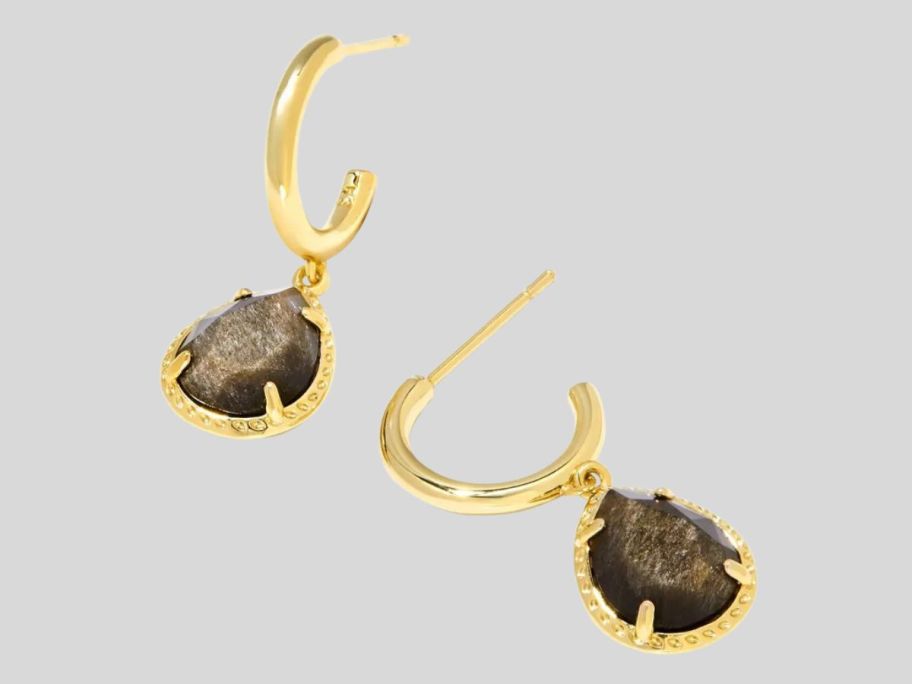 Kendra Scott Sami Huggie Drop Earrings stock image