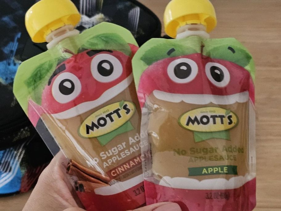 Mott’s No Sugar Added Applesauce Pouches 20-Count Only $7.99 Shipped on Amazon
