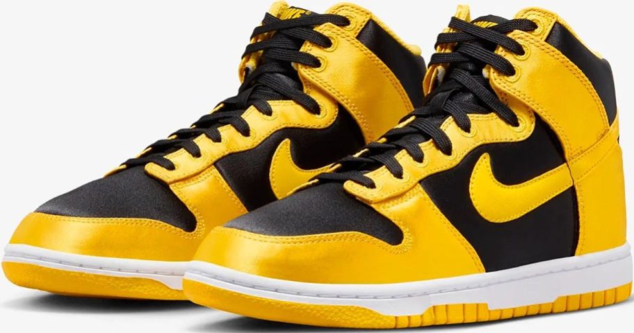 yellow and black nike dunk sneakers