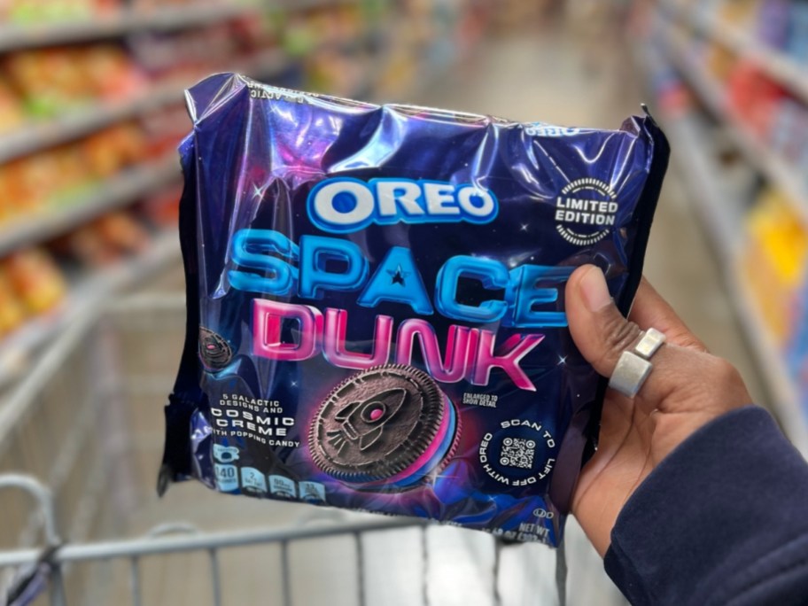 oreo space dunk cookies in store