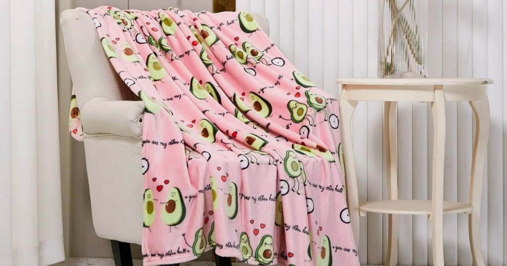 Way To Celebrate Valentine's Day Plush Throw Blankets 50"x60" with avocados