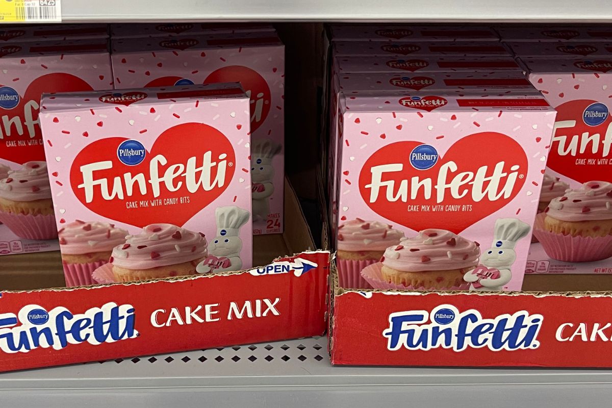 funfetti cake mix on a store shelf.