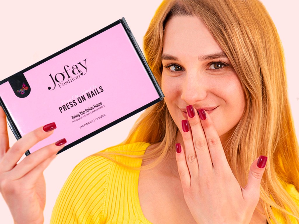 woman holding jofay press on nail kits